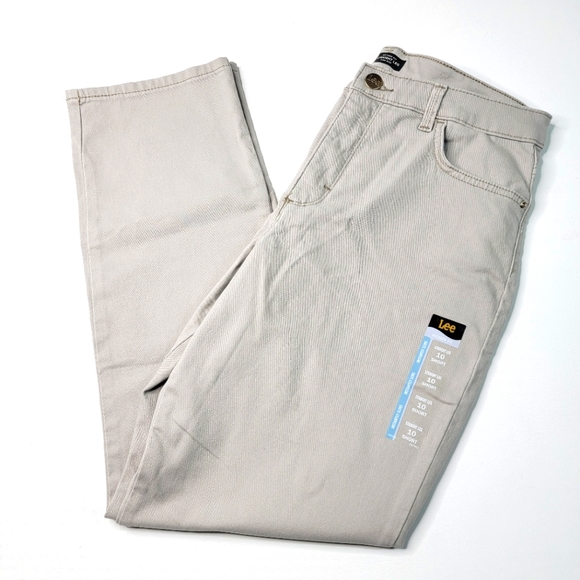 Lee Classic Relaxed Fit Straight Leg High Rise Jean - Picture 2 of 9